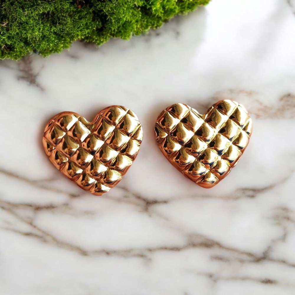 Hear Shape Waffle Design Earrings