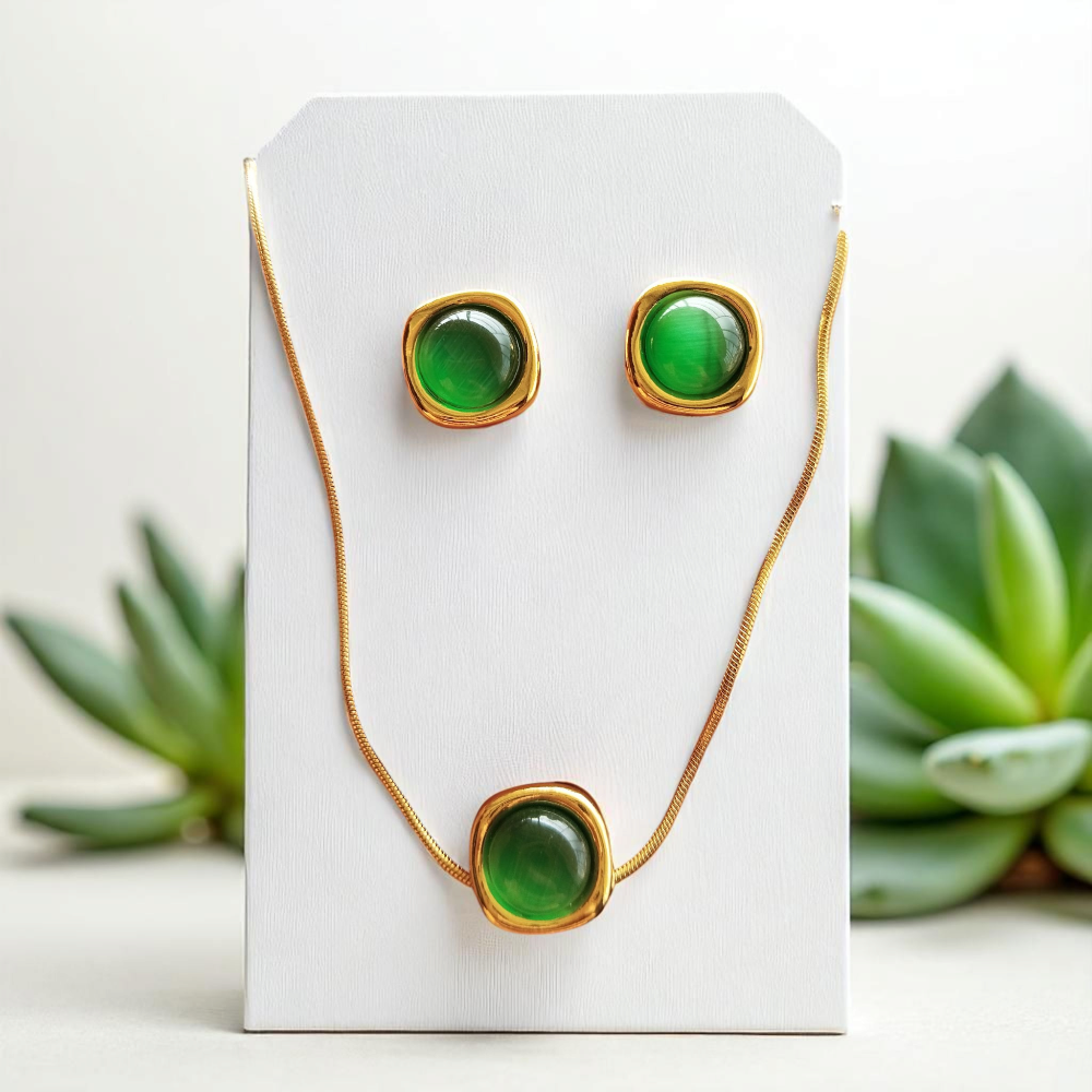 Emerald Green Gemstone Necklace Set