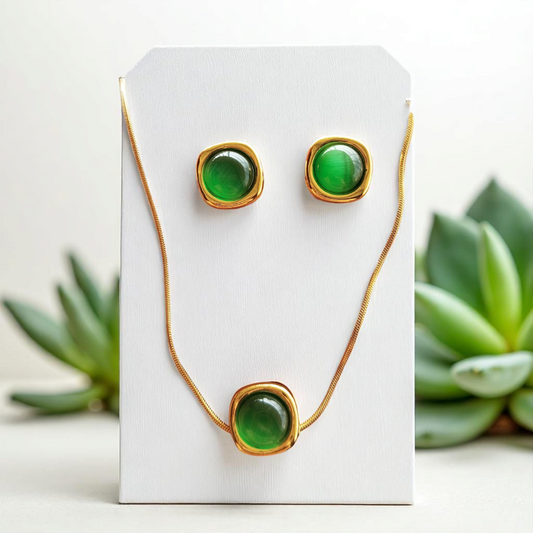 Emerald Green Gemstone Necklace Set