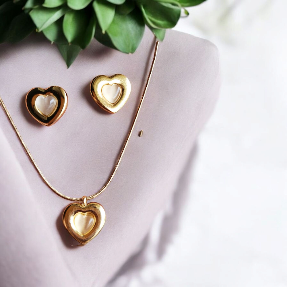 Gold heart shape Necklace Set