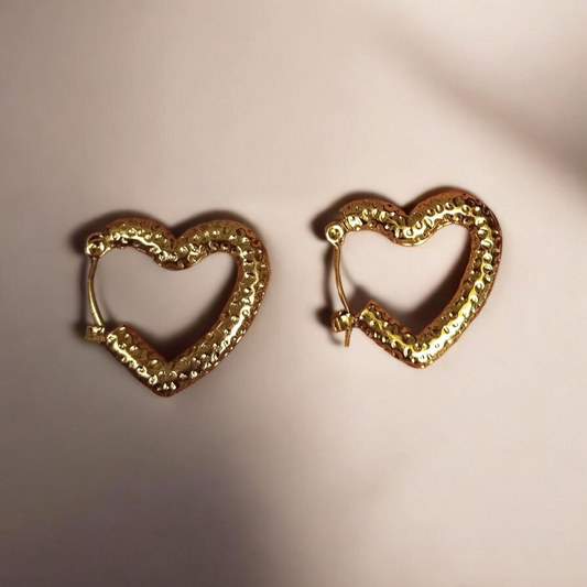 Gold heart-shape hoop Earrings