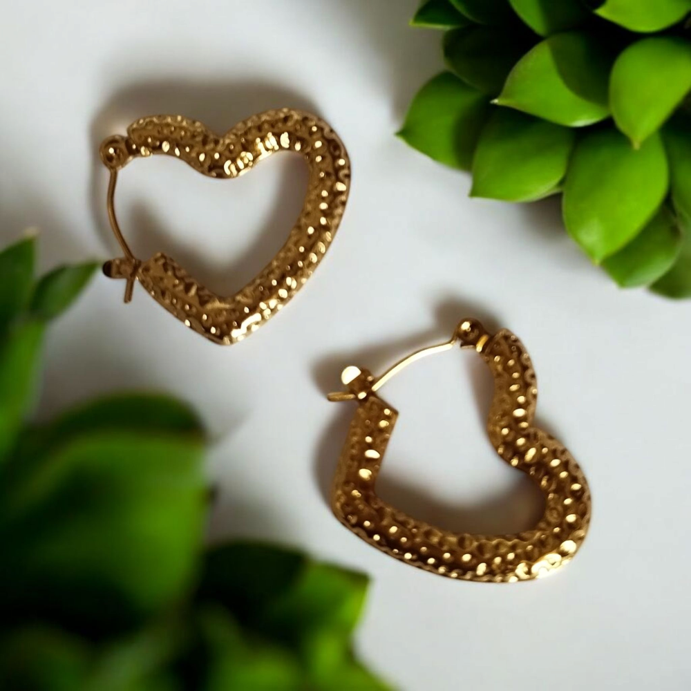Gold heart-shape hoop Earrings