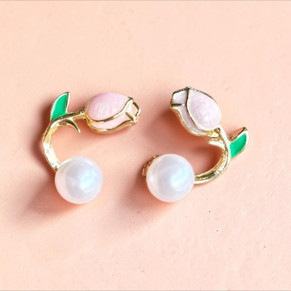Tulip and White Pearl Earrings