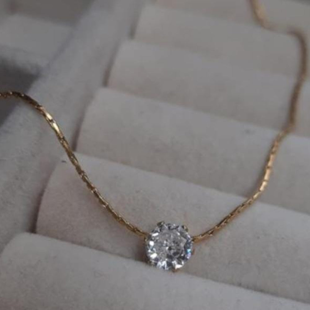 Single Diamond Pendant Set